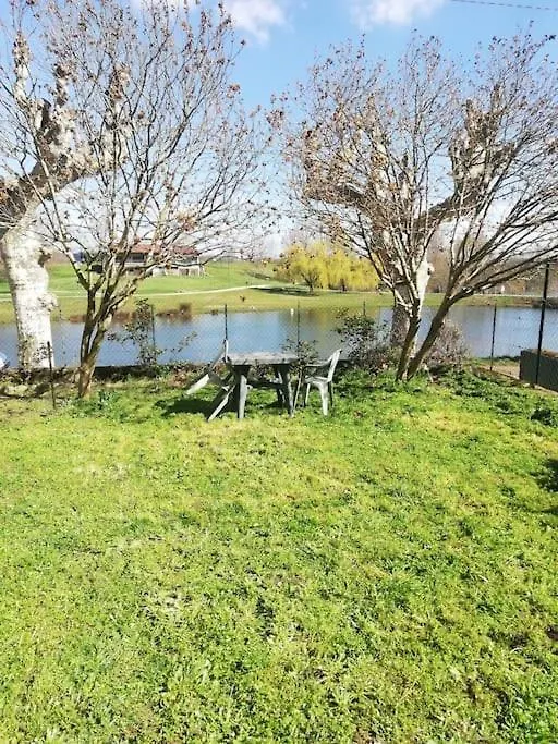 Holiday home Maison Vue Sur L'Eau Avec Jardin La Coulee Douce Saint-Pierre-de-Boeuf